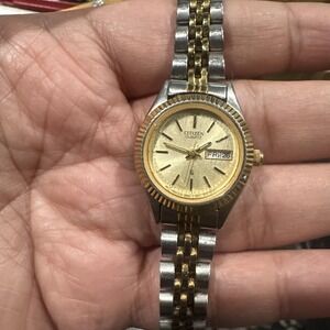 Works Vintage Citizen Presidential Ladies Two Tone Day Date Watch 25mm Fit 6in"
